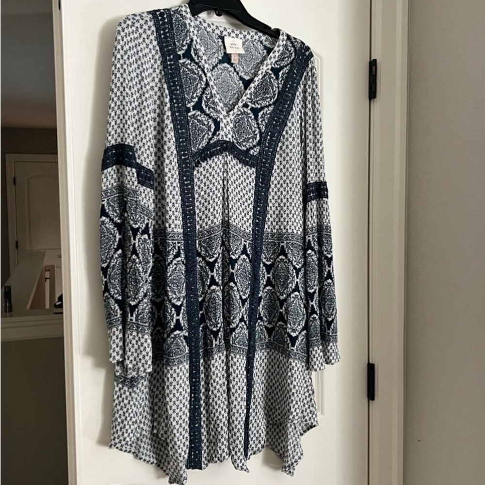 Knox Rose Blue and White Patterned Dress